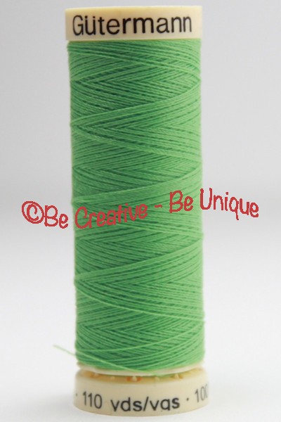 Gütermann Sew All Thread - Light Avocado - 154