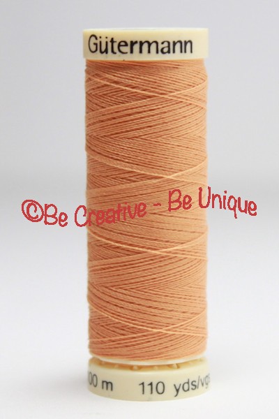 Gütermann Sew All Thread - Pastel Orange - 300