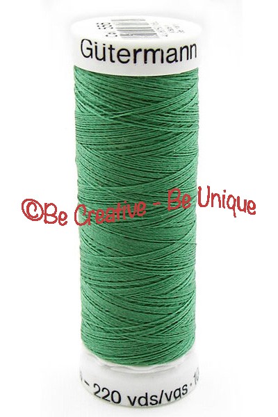 Gütermann Sew All Thread - Traffic Green - 556